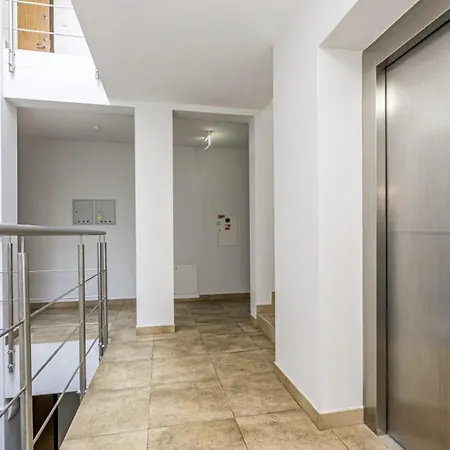 Birute Sunlight 2 Bedrooms Apartament Połąga