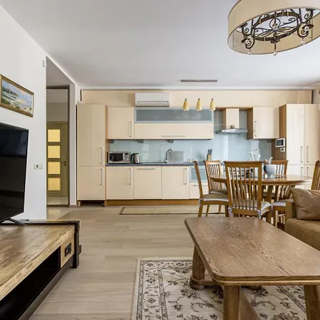 Birute Sunlight 2 Bedrooms