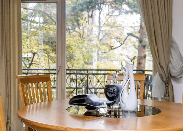 Birute Sunlight 2 Bedrooms